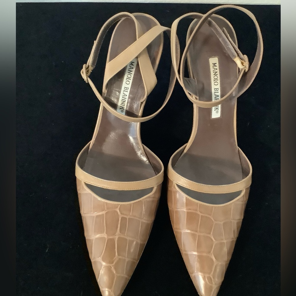 Manolo Blahnik Brown Croc-Embossed Heels